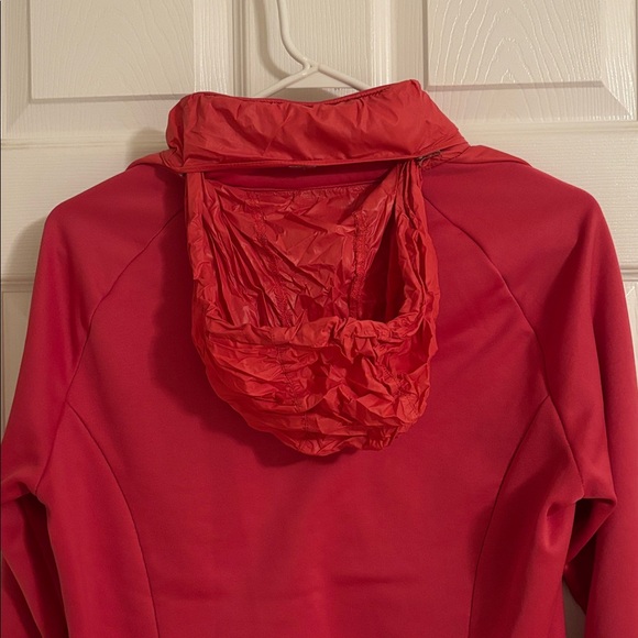 Puma Women's Vibrant Pink Jacket - Picture 5 of 5